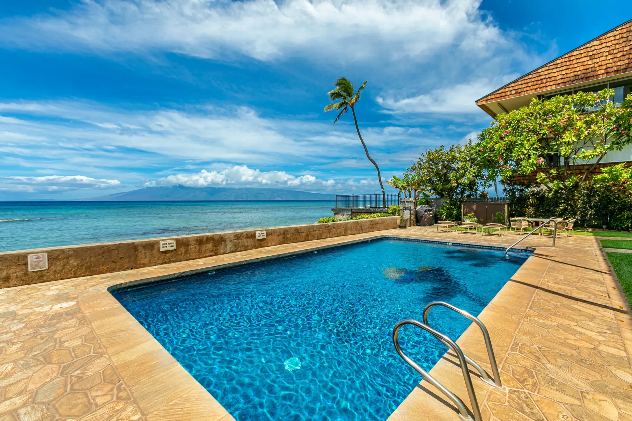 coldwell-banker-island-vacations-hawaii-maui-nohonani-complex-nohonani-102-banner