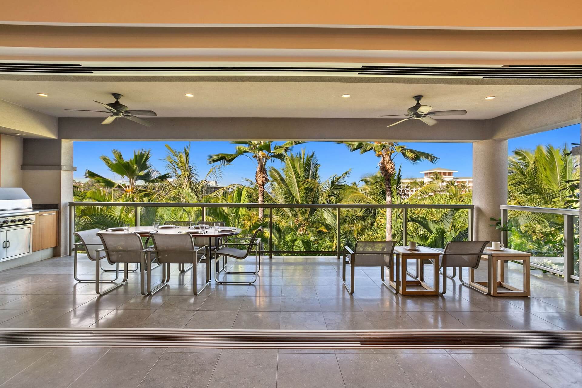 What Today’s Hawaii Travelers Expect from a Vacation Rental